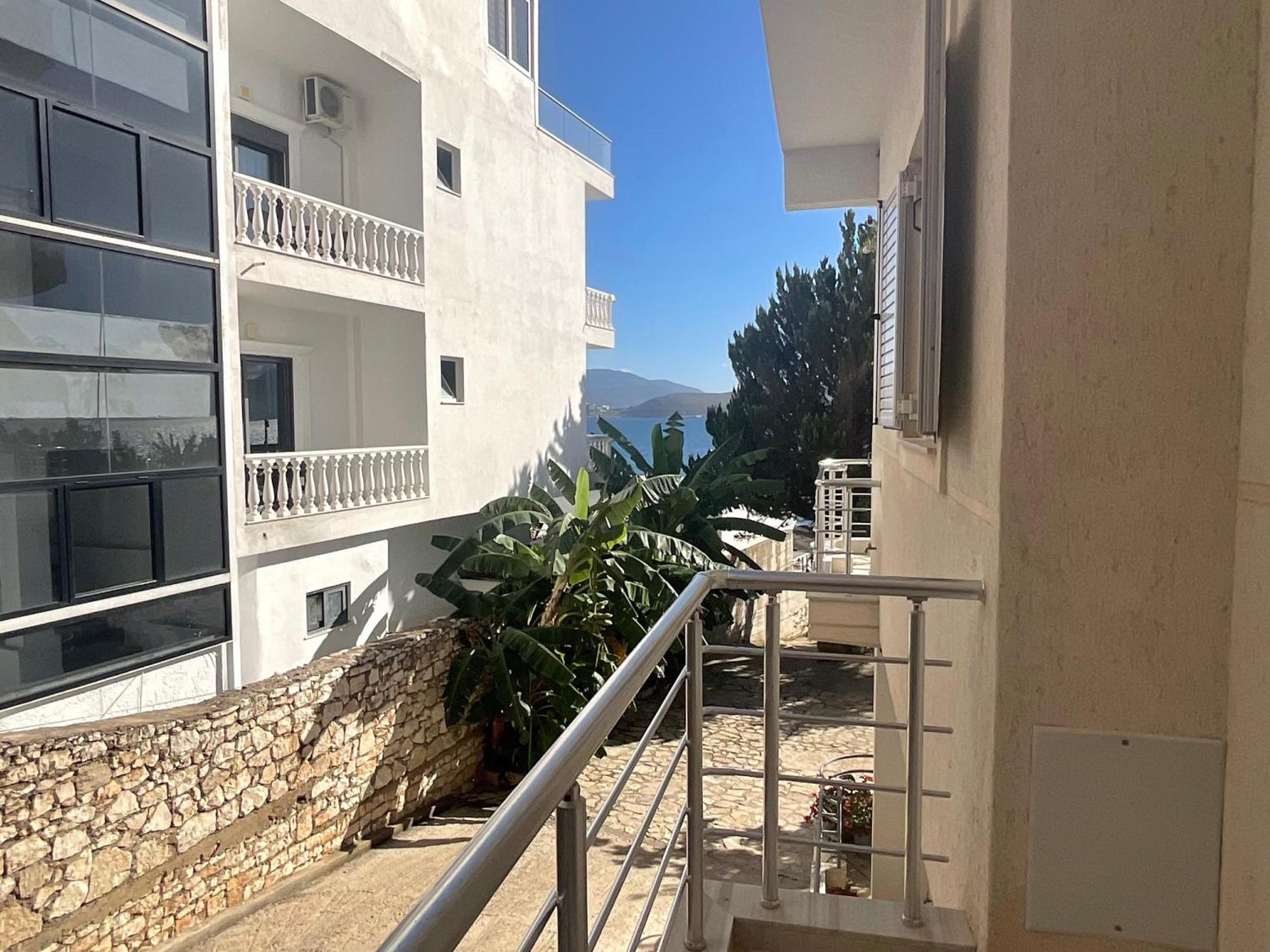 Mojito Beach Apartments With Free Parking Саранда Екстер'єр фото