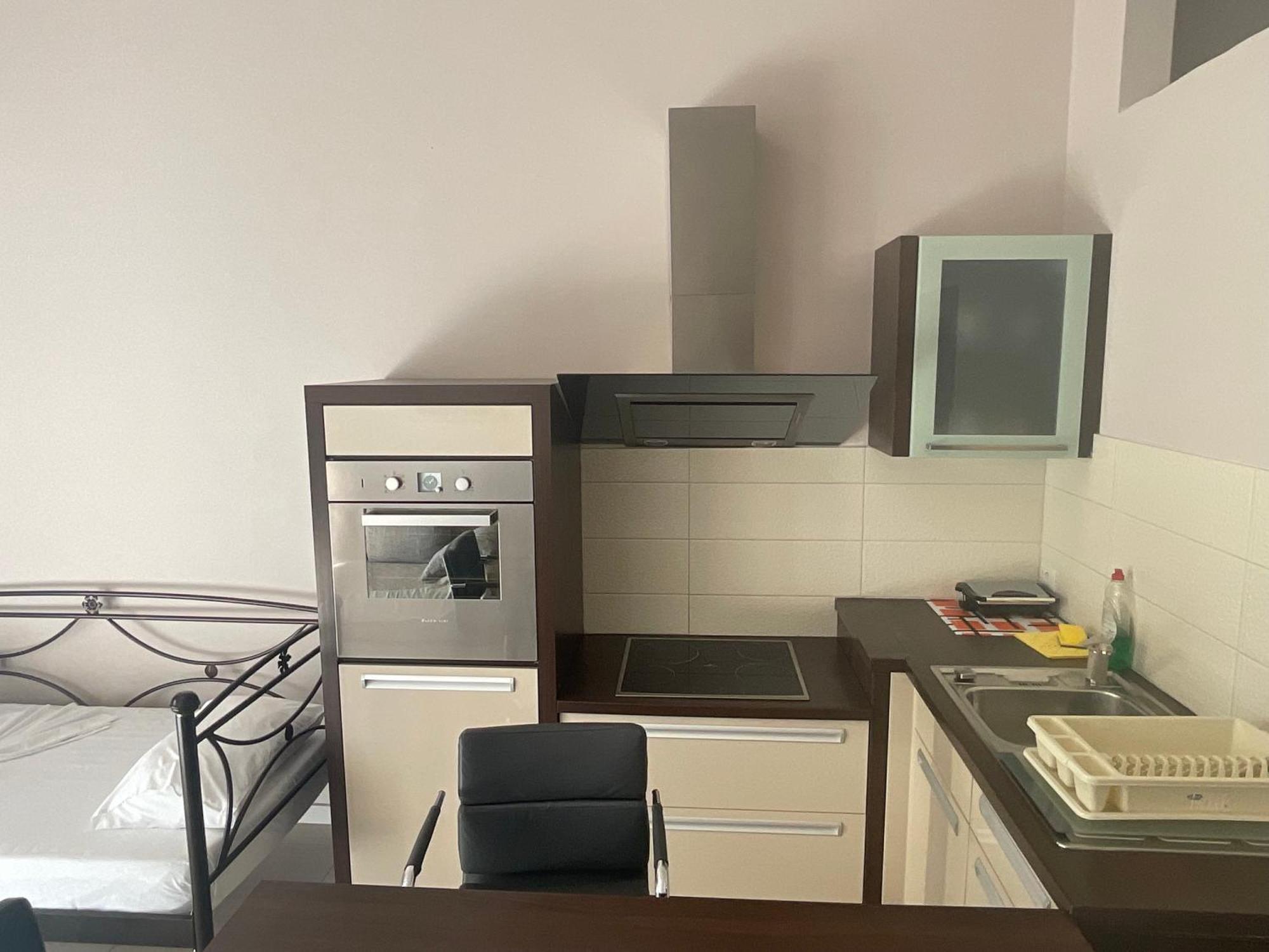 Mojito Beach Apartments With Free Parking Саранда Екстер'єр фото